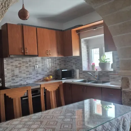 Kellis House *